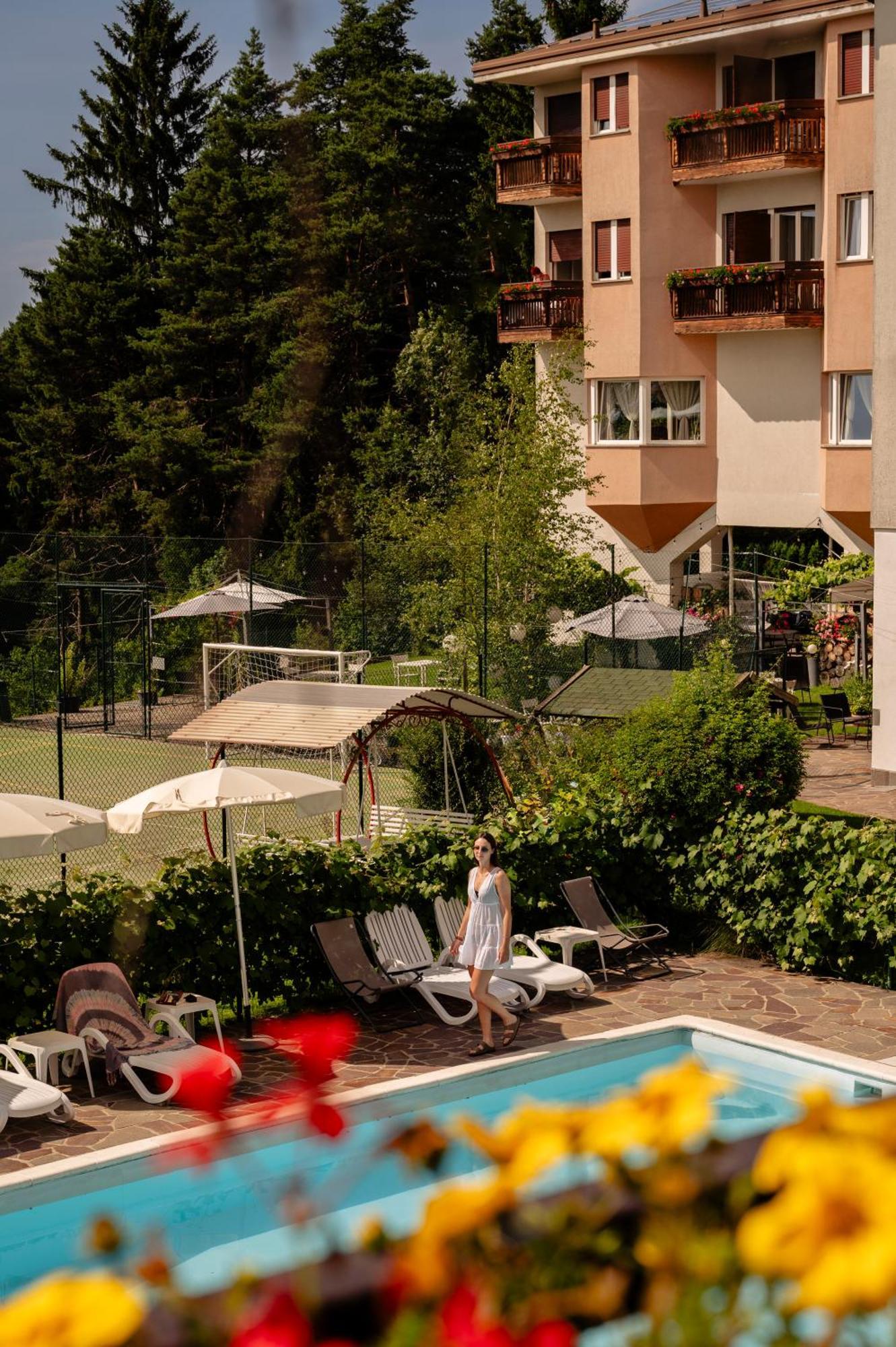 Hotel Scoiattolo Baselga di Pinè Εξωτερικό φωτογραφία